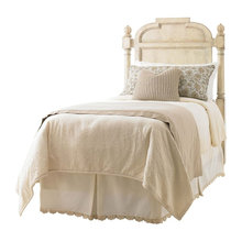 Emmy-Lu's room...