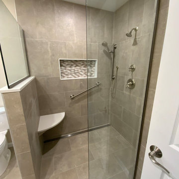 Delaware Township Master Bath