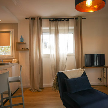 Style Ethnic chic pour la rénovation d'un appartement avec conception de cuisine