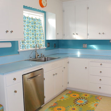 Retro Kitchen