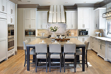 Inspiration for a kitchen remodel in Houston