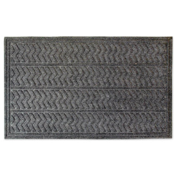 DII 36" Modern Plastic Durable and Non-Slip Chevron Hog Mat in Dark Gray