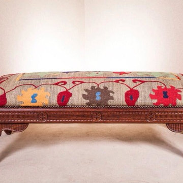Hand carved Indian rosewood