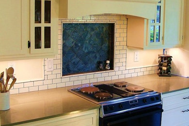 Kitchen - traditional kitchen idea in Other
