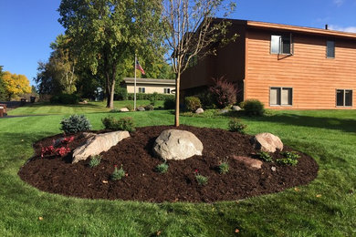 Design ideas for a landscaping in Minneapolis.