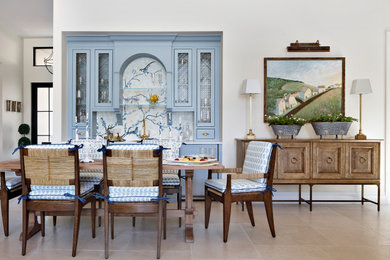 Dining room - eclectic dining room idea in Miami