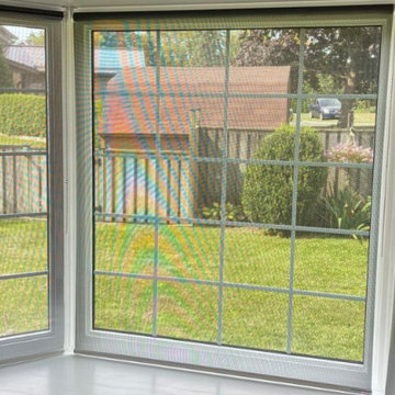Bright Comfort: Krumpers Solar Blinds for Spring and Summer Living