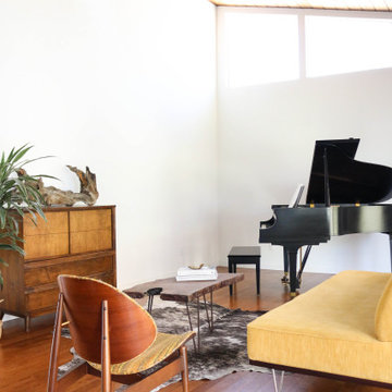 Mid-Century Modern Muse