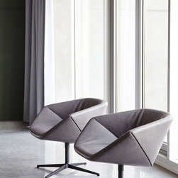 Montis Ella Chair - Indoor Chaise Lounge Chairs