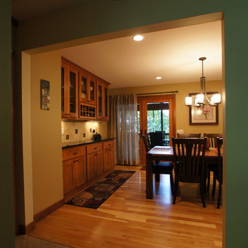 Sabaka Trail Kitchen and Dining Room