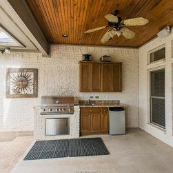 5302 Riviera Ct - Products
