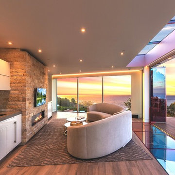 Steel and Glass Home overlooking La Jolla