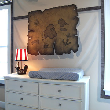 Old World Map Mural in a bedroom by Tom Taylor of Mural Art LLC