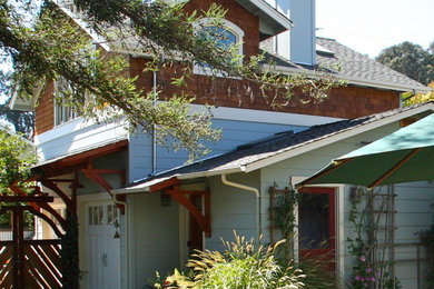 Inspiration for an exterior home remodel in San Francisco