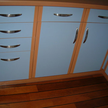 Rénovation cuisine avec parquet massif en teck, joint pont de bateau