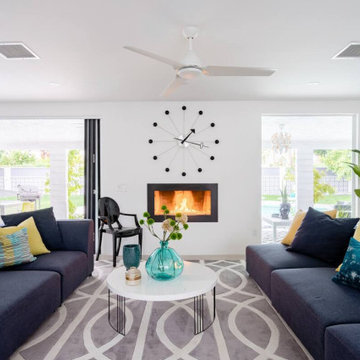 Mid-Century Desert Oasis