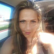 Stephani Gucciones foto