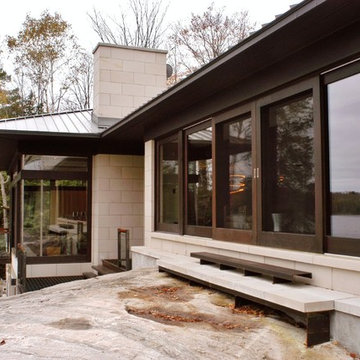Haliburton Modern