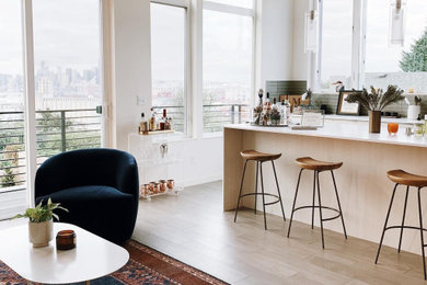 Example of a minimalist home design design in Seattle