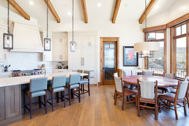 Kitchen - craftsman kitchen idea in Salt Lake City