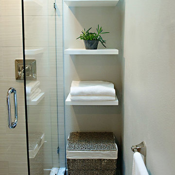 North Boulder Contemporary Kids Bathroom