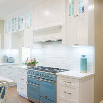 Luxurious Hamptons Kitchen incl Butlers Pantry