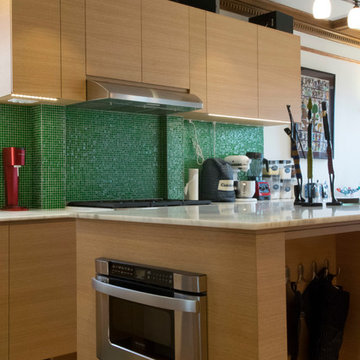 New Eat in Kitchen Real Estate President's renovation in Manhattan