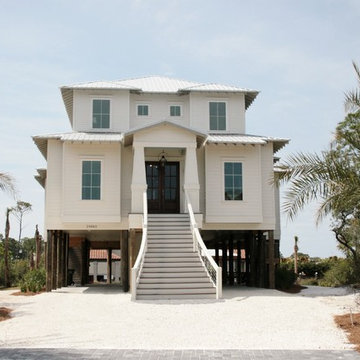 Beach Style Exterior