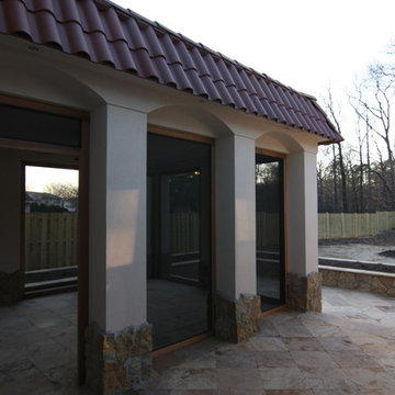 Italian Screen room