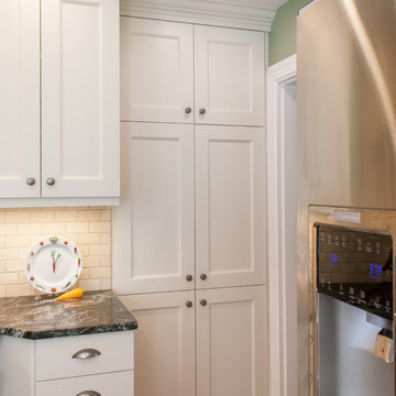 Chelmsford MA Cozy Kitchen