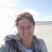Elizabeth Davis-Meloy's photo