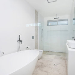 Perlino Bianco Cross Cut honed limestone with 300x600 gloss white wall tiles - Products
