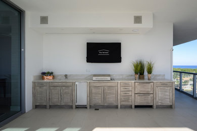 Elegant home design photo in Miami