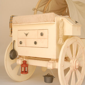 Nursery (carriage / chuckwagon)