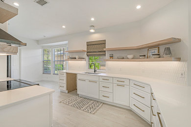 Kitchen - coastal kitchen idea in Miami
