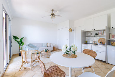 Aménagement d'une salle à manger.