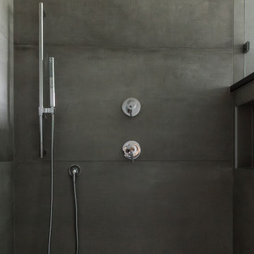 Modern Luxe Bathroom