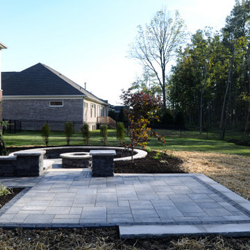 Zionsville Fire Pit & Patio