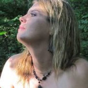 Amy Perry's photo