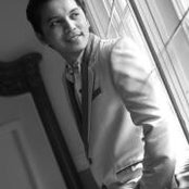 Ariel Retes's photo