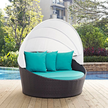 Convene Small Canopy Daybed