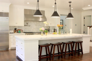 Kitchen - kitchen idea in San Francisco