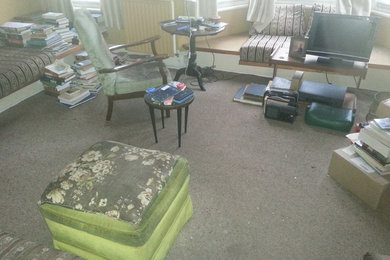 This is an example of a traditional living room in Sussex.