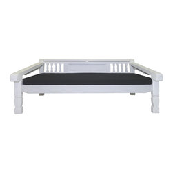 Nordik Daybed - Indoor Chaise Lounge Chairs