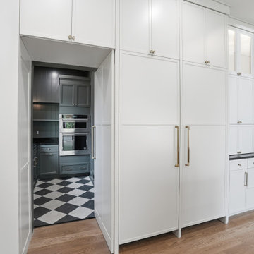 Custom Frameless Kitchen Paint and stain combination-skinny shaker