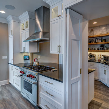 Retractable Backsplash Maximizes Kitchen Space