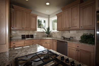 Elegant kitchen photo in Portland