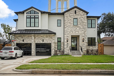 Inspiration for a modern exterior home remodel in Houston