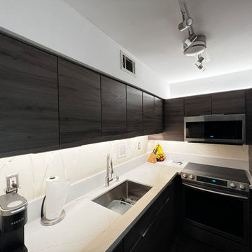 Modern Kitchen Remodel Done With Cabinet Refacing