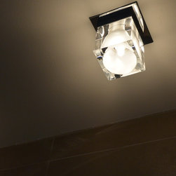 North Vancouver . 2013 - Ceiling Lighting